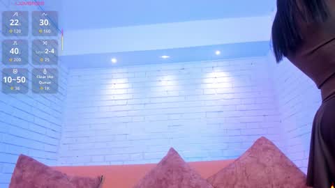 Charlotte  Everyday From 0700 to 1300 Col Time online show from November 24, 11:10 am