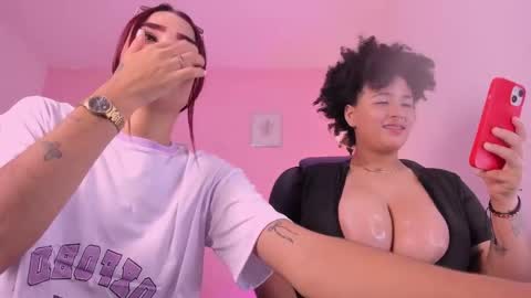 charlotteee online show from November 19, 1:27 am