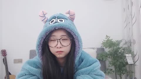 Charlotte online show from January 3, 7:18 pm