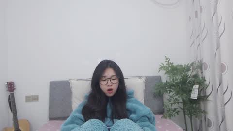 Charlotte online show from January 10, 5:02 pm