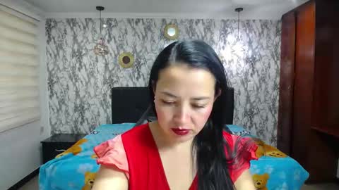 Snapshot of charlotteschmidtt chatting on September 9, 11:43 am Charlotte Schmidt online show from September 9, 11:43 am