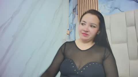 Snapshot of charlotteschmidtt chatting on October 7, 11:18 am Charlotte Schmidt online show from October 7, 11:18 am