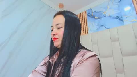 Snapshot of charlotteschmidtt chatting on October 15, 11:32 am Charlotte Schmidt online show from October 15, 11:32 am