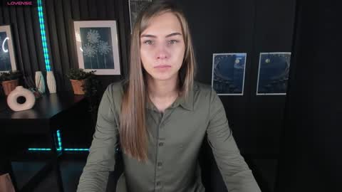 Snapshot of charmbianca chatting on February 7, 5:10 am Bianca online show from February 7, 5:10 am