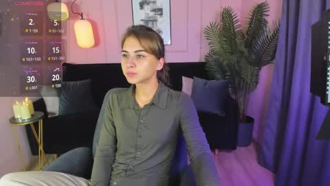 Snapshot of charmbianca chatting on February 13, 8:59 am Bianca online show from February 13, 8:59 am