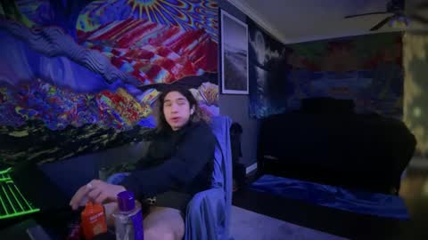 Snapshot of chaseocean1111 chatting on December 21, 10:39 am chaseocean1111 online show from December 21, 10:39 am