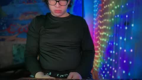 Snapshot of chaseocean1111 chatting on December 16, 2:27 am chaseocean1111 online show from December 16, 2:27 am