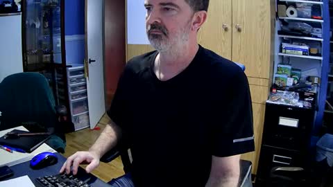 wanaBeYourToy online show from December 6, 6:50 pm