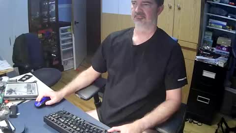 wanaBeYourToy online show from September 26, 10:30 am