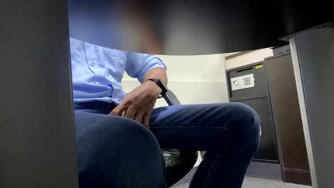 chatarrero68 online show from November 12, 2:28 pm