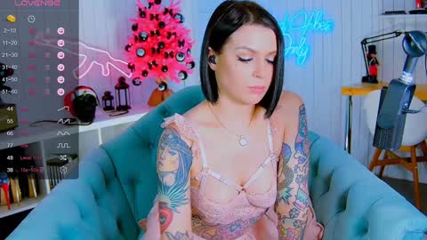 Miss Harmony online show from January 11, 1:16 am