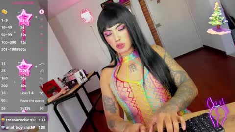 Sophie  online show from December 23, 10:44 pm