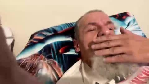 Snapshot of checkmeoit3922 chatting on February 21, 10:15 pm checkmeoit3922 online show from February 21, 10:15 pm