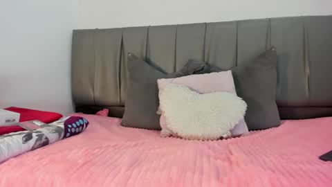 Cherlyn online show from February 6, 1:43 pm