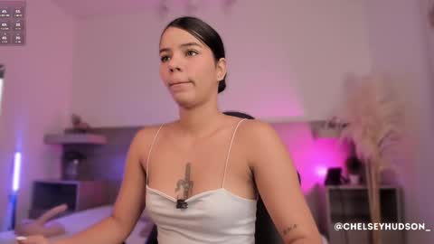 Snapshot of chelsey_hudson chatting on September 13, 11:54 am chelsey_hudson online show from September 13, 11:54 am