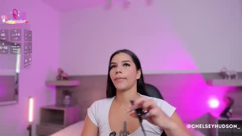 Snapshot of chelsey_hudson chatting on November 27, 11:56 am chelsey_hudson online show from November 27, 11:56 am