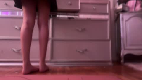 cherliecarmen online show from February 1, 8:16 pm