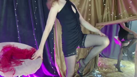 Snapshot of cherry_blossomsx chatting on December 29, 6:03 am thanks guys see you tomorrow online show from December 29, 6:03 am