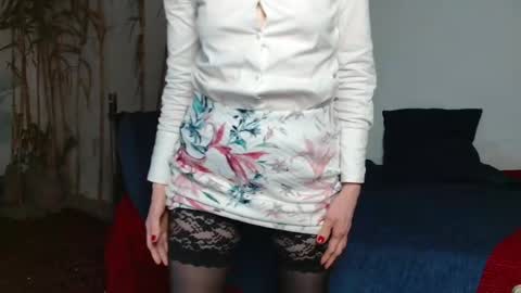 Snapshot of cherry_blossomsx chatting on February 15, 5:17 pm thanks guys see you tomorrow online show from February 15, 5:17 pm