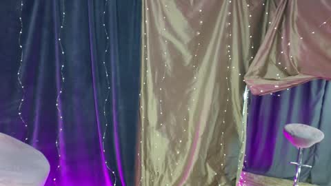 Snapshot of cherry_blossomsx chatting on September 21, 9:44 am thanks guys see you tomorrow online show from September 21, 9:44 am