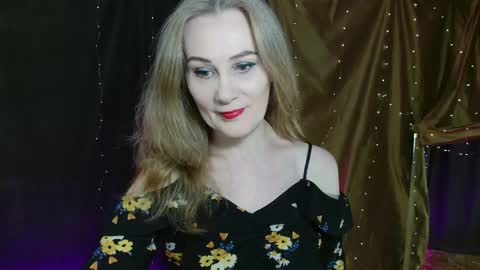 Snapshot of cherry_blossomsx chatting on October 23, 8:35 am thanks guys see you tomorrow online show from October 23, 8:35 am