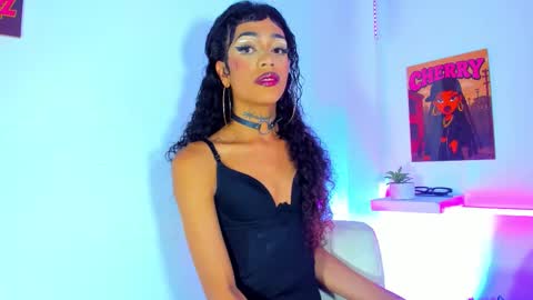 Snapshot of cherry_gate chatting on October 24, 12:56 pm cherry_gate online show from October 24, 12:56 pm