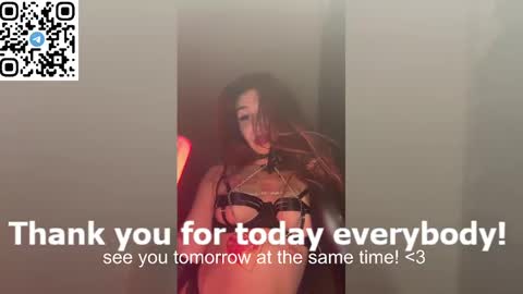 Snapshot of cherry_pie_88 chatting on February 16, 3:59 pm Vanessa Ray STREAMING TIME everyday of the week - German time. except Saturday online show from February 16, 3:59 pm