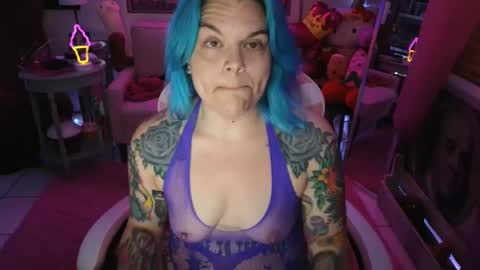 Snapshot of cherryb0mbb0mb chatting on September 20, 5:30 am CherryBombBomb online show from September 20, 5:30 am