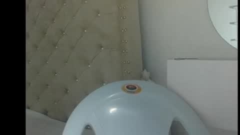 cherry online show from November 20, 11:04 pm