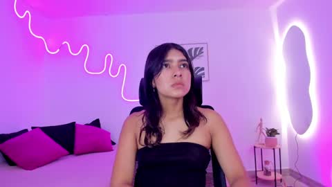 C H E R R Y online show from September 23, 11:57 am