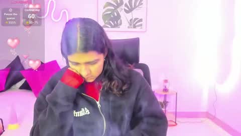 C H E R R Y online show from October 9, 11:41 am