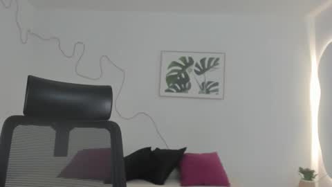 C H E R R Y online show from October 25, 12:02 pm