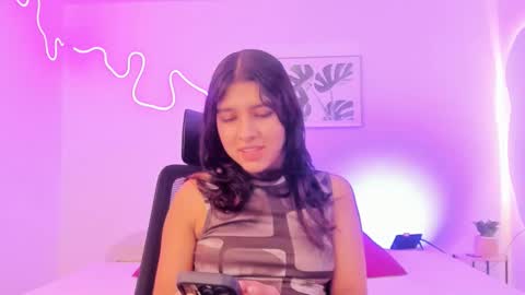 C H E R R Y online show from November 17, 11:38 am