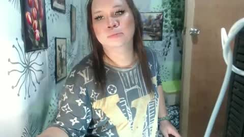 chescahotxxxl online show from December 27, 1:07 pm