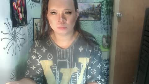 chescahotxxxl online show from January 6, 8:07 pm