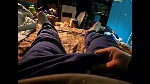 Snapshot of chevyman3219 chatting on December 25, 1:31 am chevyman3219 online show from December 25, 1:31 am