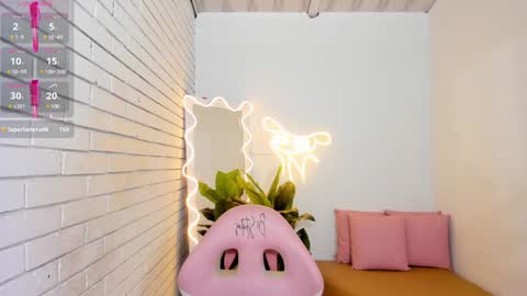 Chiara  online show from February 5, 10:22 pm