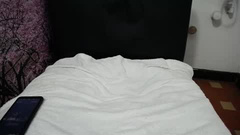 Chikys   online show from October 1, 3:07 pm