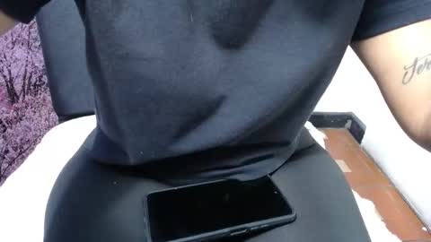 Chikys   online show from November 2, 3:14 pm