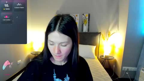 Cameron online show from October 18, 8:59 am