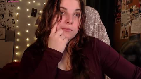 Snapshot of chill_saya chatting on October 6, 3:48 am Saya online show from October 6, 3:48 am