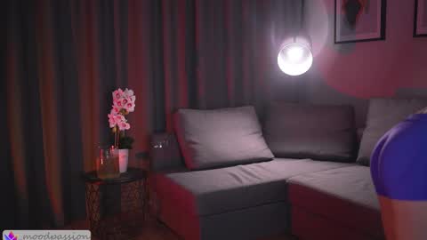 chillwithstacy online show from October 9, 9:02 pm