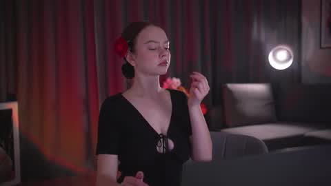 chillwithstacy online show from October 29, 10:11 pm