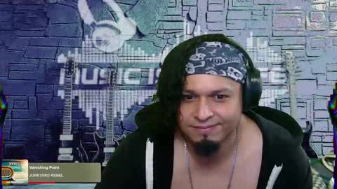 Enrique online show from March 2, 2:43 pm