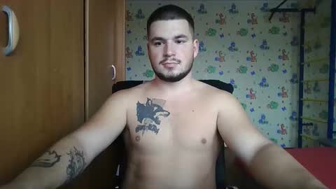 chiraq1945 online show from October 16, 6:14 am