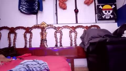 Snapshot of chispahot69 chatting on December 18, 11:05 am chispahot69 online show from December 18, 11:05 am