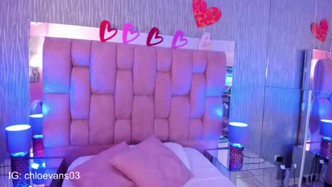 Chloe online show from September 24, 11:35 am