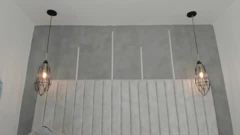 Snapshot of chloe_dee_ chatting on February 6, 10:59 am Chloe online show from February 6, 10:59 am