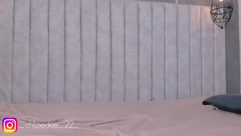 Snapshot of chloe_dee_ chatting on March 1, 5:49 pm Chloe online show from March 1, 5:49 pm