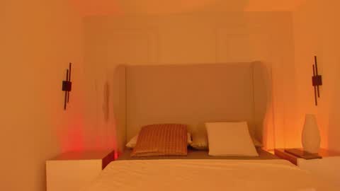 Snapshot of chloe_dee_ chatting on November 22, 12:59 pm Chloe online show from November 22, 12:59 pm